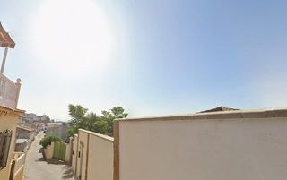 Casa adossada a Íllora. Adosado en illora, granada. activo inmobiliario sin posesión, no