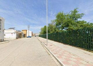 Casa adossada a Cabezas de San Juan (Las). Adosado en las cabezas de san juan. activo inmobiliario sin pose