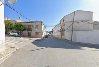 Maison jumelée à Baena. Adosado en baena, córdoba. activo inmobiliario sin posesión, no