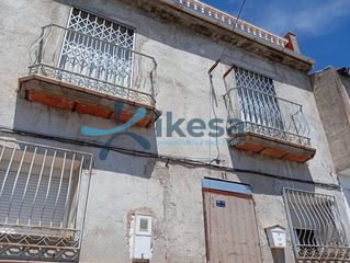 Casa adossada a Pinos Puente. Venta de casa adosada en pinos puente granada