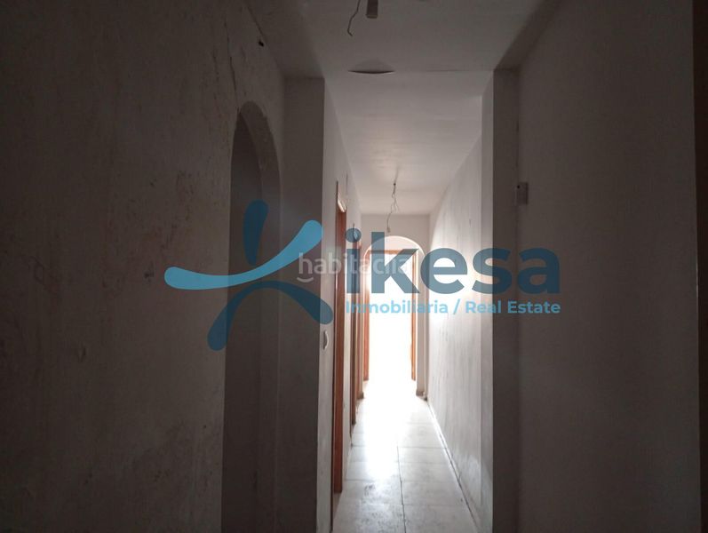 Foto b884dbf8-daf9-44f6-9305-c7c3da1eb879. Pis amb aparcament a Fines