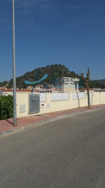 Foto 4ddf3526-ddc2-4148-93e1-a7006fe3f901. Casa amb aparcament a Roda de Barà