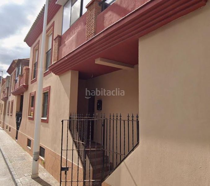 Foto 4863601e-93f6-409a-a8e6-34e3a80cd55d. Casa amb aparcament a Santa Bárbara-Ciudad Deportiva Línea de la Concepción (La)