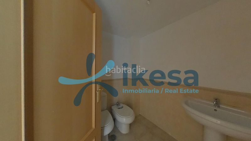 Foto 1b87c540-f21d-4070-9b38-1afe30b25fba. Pis amb aparcament piscina a Guadalmina Baja Marbella