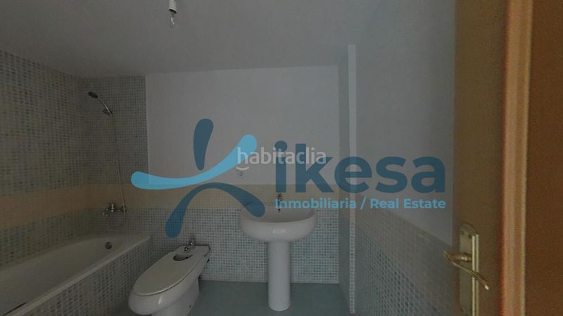 Foto b72ccaa1-e05b-4e39-a43e-85067afd2b42. Pis amb aparcament piscina a Guadalmina Baja Marbella