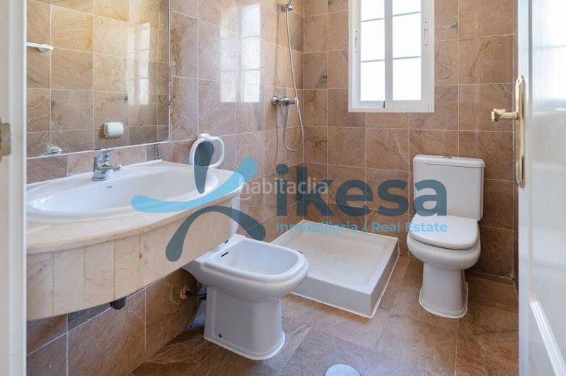 Foto 523e0182-4947-4b5a-a00f-4feaca1112f8. Dúplex venta de dúplex , málaga. en Romana Playa Marbella