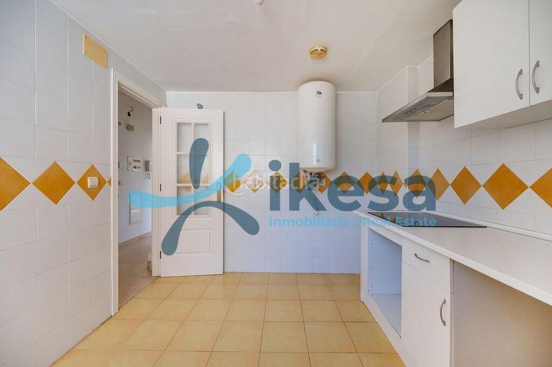 Foto 87584873-63a6-43ae-9597-02d9ae1df0ec. Dúplex venta de dúplex , málaga. en Romana Playa Marbella