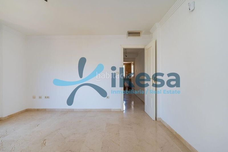 Foto d4d50c6d-cd2f-4902-a1dd-ea9bc24ce291. Dúplex venta de dúplex , málaga. en Romana Playa Marbella