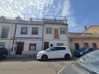 Casa adossada a El Higuerón