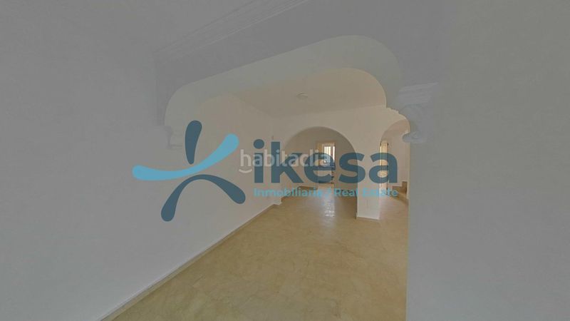Foto 96e52262-d065-4465-a70d-bf5eba9cc12e. Casa adossada a Costabella Marbella