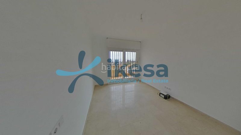 Foto b68ba22b-e7fb-4e90-88a3-c848af96ecfc. Casa adossada a Costabella Marbella