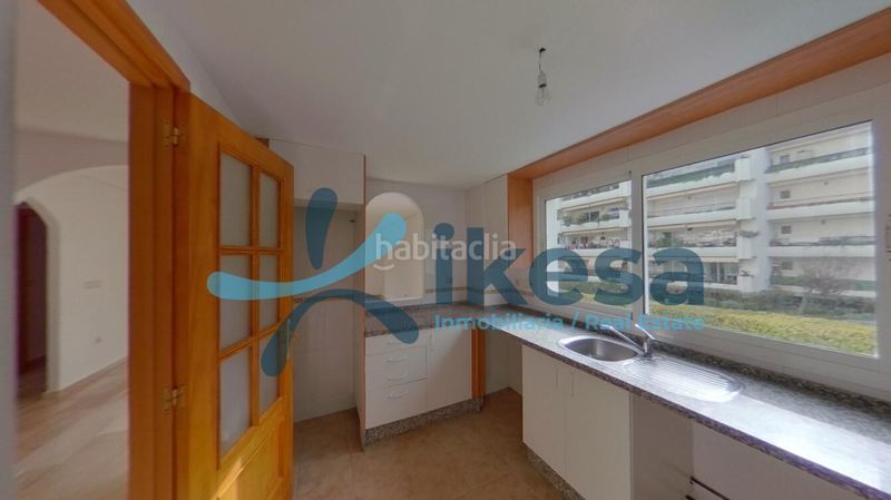 Foto be5383d1-8fde-415b-8867-bedd21744552. Pis amb aparcament piscina a Guadalmina Alta Marbella