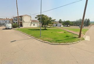 Casa a schiera in Miajadas. Adosado en miajadas, cáceres. activo inmobiliario sin posesión,