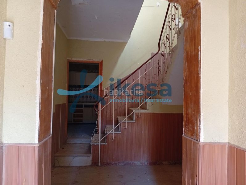 Foto bb055df4-f17a-4342-8ce1-2b777e333ca0. Casa adossada a Macael