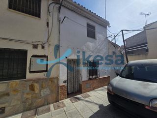 Casa a Santa Fe. Venta de casa sin posesión en la localidad de santa fe