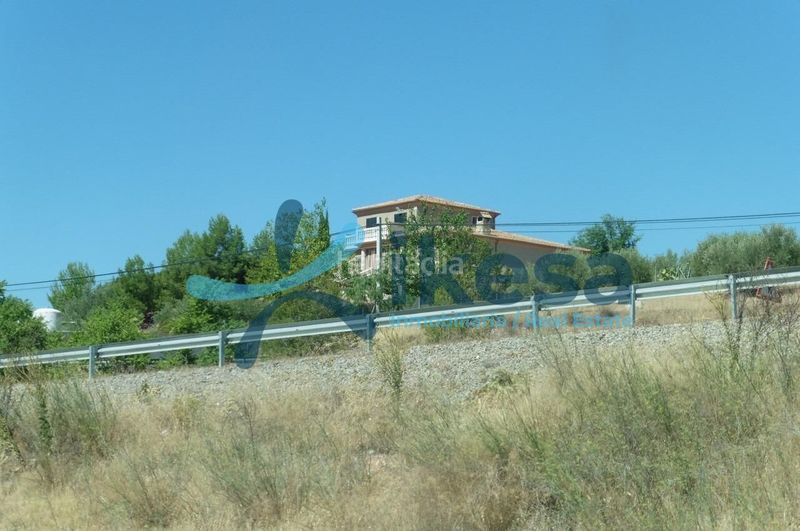 Foto 5f835bde-249e-40c8-8675-3b1d1e465616. Casa amb aparcament piscina a Puente Tablas - Puente Nuevo - Cerro Molina Jaén