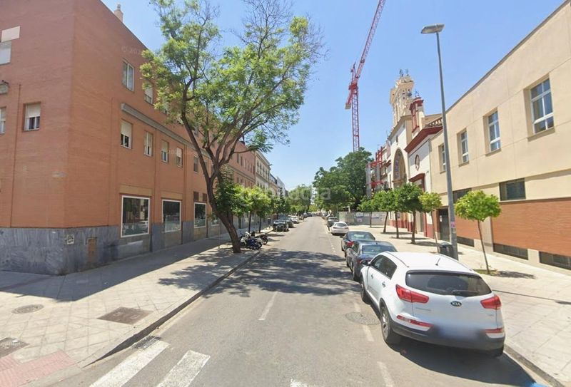 Foto 2a4439ee-8760-4e19-b1d4-ee80ee9adc3e. Pis a Triana Oeste Sevilla