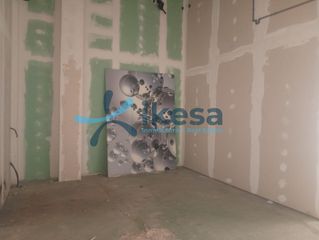 Local commercial à Ejido Sur. Venta de local en el ejido almería