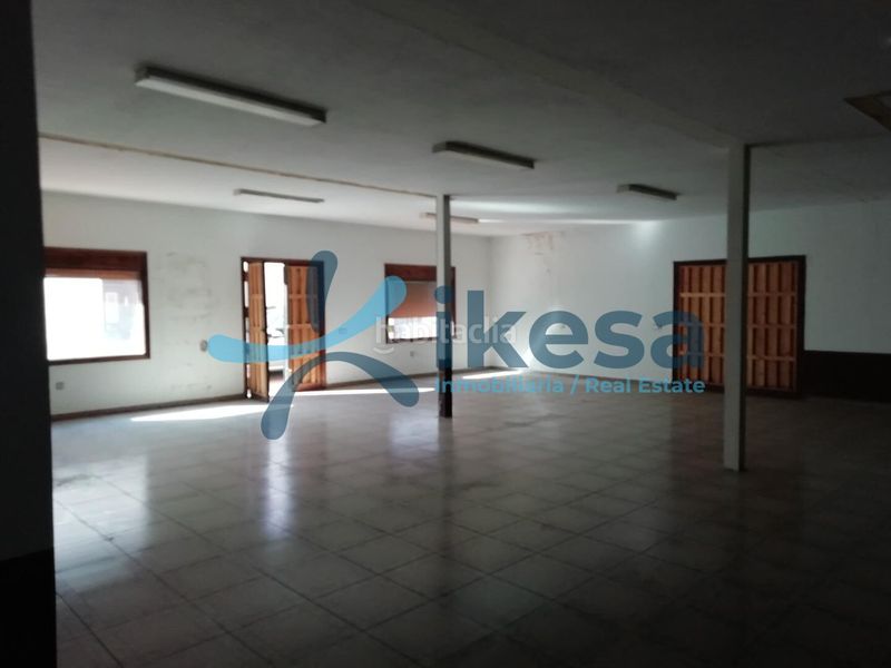 Foto 63204988-e451-458a-9a96-0273491c9bff. Local comercial a Castilblanco