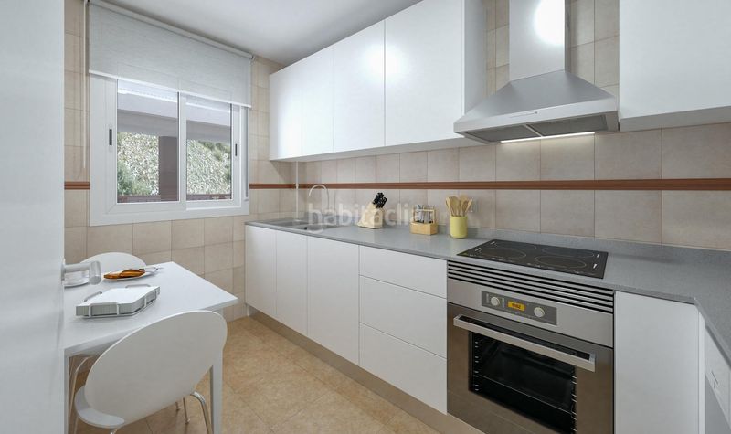 Foto a6e2c443-7984-40d3-989b-5510caf7d41d. Edificio in Terque