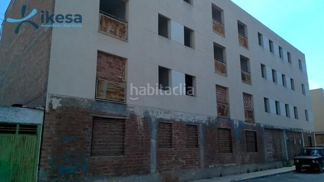 Foto 31ab8e4a-f25b-4fdc-8441-1a4d7a7e8405. Edifici a Torredonjimeno