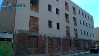 Edifici a Torredonjimeno. Venta de edifício  3 pisos  29 apartamentos  local  33 trasteros