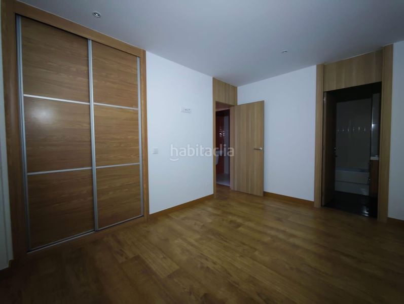 Foto 3ea3bc6e-00e8-435a-934f-640c6f8a1ee7. Pis a Baiona
