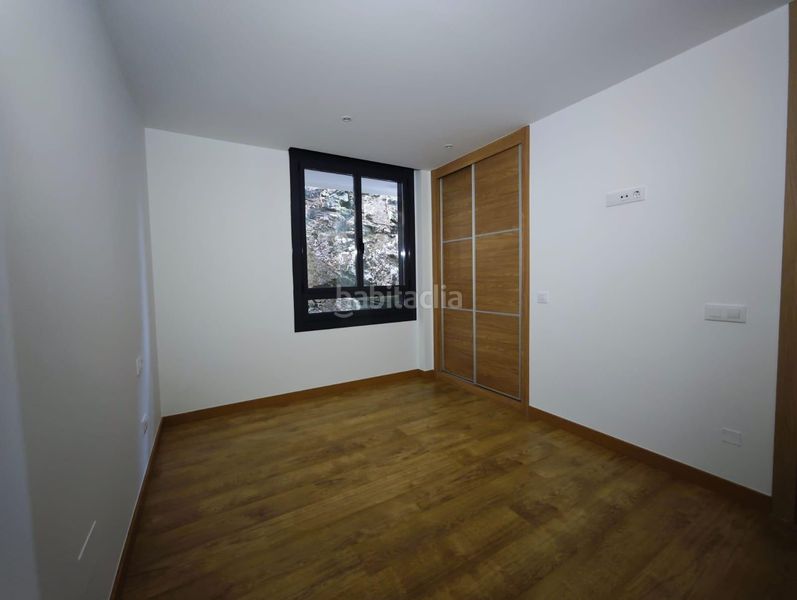 Foto b1b0997a-b9fb-43bd-a2f8-9e02c09ec5a5. Pis a Baiona