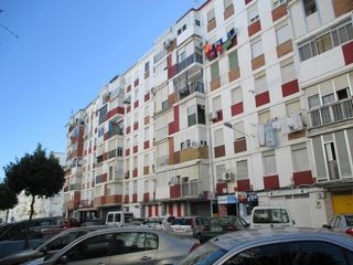 Flat in El Carmen - Cardeñas. Venta de vivienda en huelva. activo inmobiliario sin posesión  n