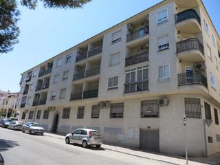 Flat in Torredelcampo. Venta de vivienda en torre del campo, jaén. activo inmobiliario