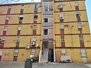 Etagenwohnung in Los Pájaros. Venta de piso en sevilla