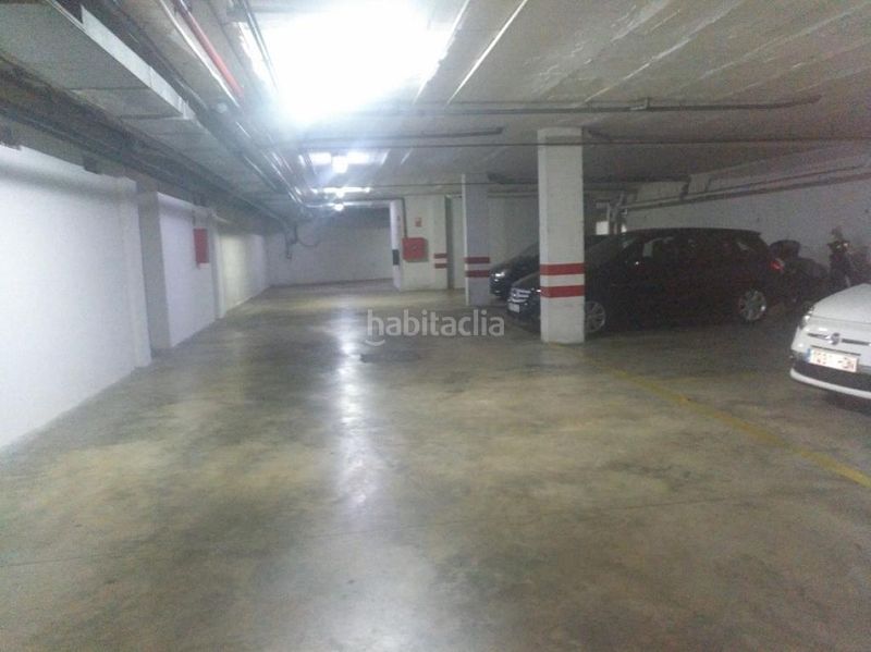 Foto d8a43c2d-a486-4c16-8170-7712ad46fb5e. Parking coche venta de garaje sevilla en Santa Eufemia Tomares