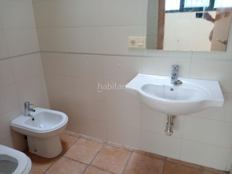 Foto 61f03907-7279-4165-ba38-d4bf3add66e6. Casa adossada amb aparcament a Isla Cristina