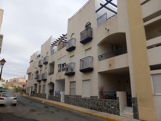 Piso en Turre. Venta de piso en cdr sin posesión no visitable en turre  almería