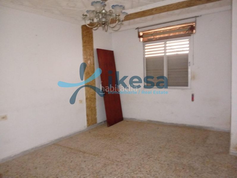 Foto 094b21f7-e5b8-4b50-b2f2-5ef0d203b841. Pis a Balanegra