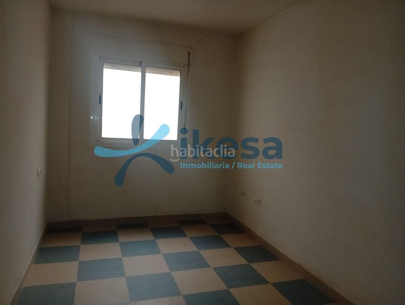 Foto d7537333-f679-4f35-845f-f2a63e1bd61d. Apartamento  acogedor en Roquetas pueblo Roquetas de Mar