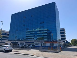 Office space in Palmete. Venta de módulo de oficina en sevilla