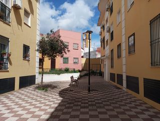 Etagenwohnung in Bajadilla - Fuente Nueva