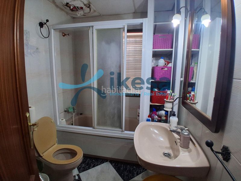 Foto c8075b20-dc1e-4d2a-87b6-39df19753532. Casa a Burguillos