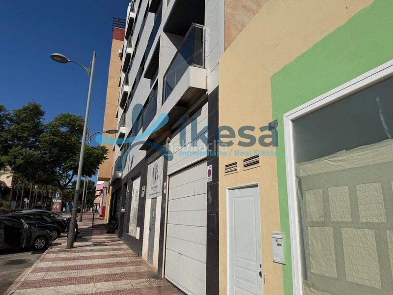 Foto c24f3195-ec9b-4c75-ab5b-e1b1fffaa98e. Edifici a Aguadulce Norte Roquetas de Mar