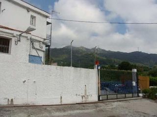 Xalet a San García. Vivienda unifamiliar aislada en el pelayo, algeciras