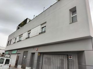 Apartament a El Rocío - La Milagrosa. Venta de vivienda  garaje  trastero en jerez de la frontera, cád