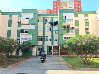 Appartement à Centro. Venta de piso en montequinto, dos hermanas, sevilla