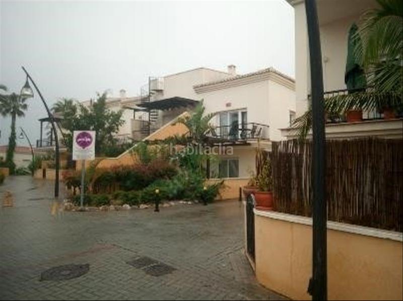 Foto ca69054d-5bd7-4be3-8908-ae3fac1bfbfa. Aparcament cotxe a Velilla - Velilla Taramay Almuñécar