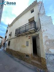 Casa a Pozo Alcón. Casa de 216 metros en pozo alcón