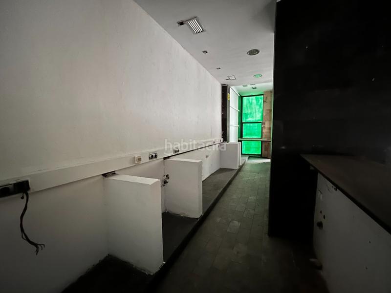 Foto 07aef7a8-3739-4282-88d3-7c18d6427968. Locale commerciale in calle el aceitunillo in Avenida Juan Diego Bormujos