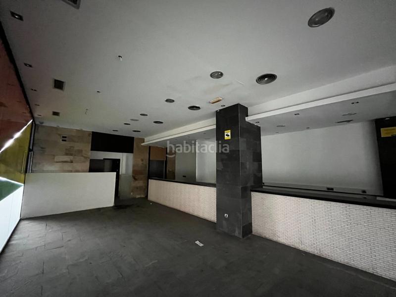 Foto 5cd2ac3c-0c6c-415f-8d00-3c3a05f4b704. Locale commerciale in calle el aceitunillo in Avenida Juan Diego Bormujos