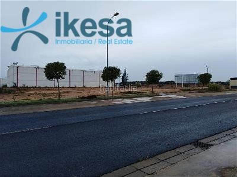 Foto 081ca43c-2d68-4096-b0c2-942eea6ab33e. Terreno residencial solar en lopez en Lepe