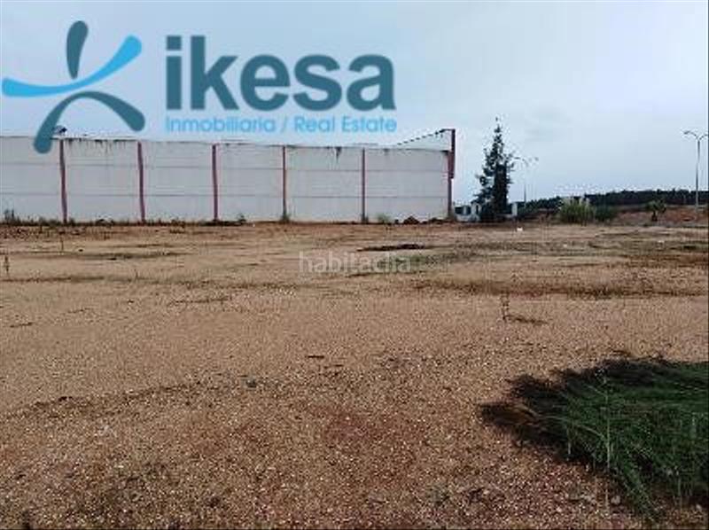 Foto 608f7e6e-1d0a-478e-8997-085d1277a903. Terreno residencial solar en lopez en Lepe