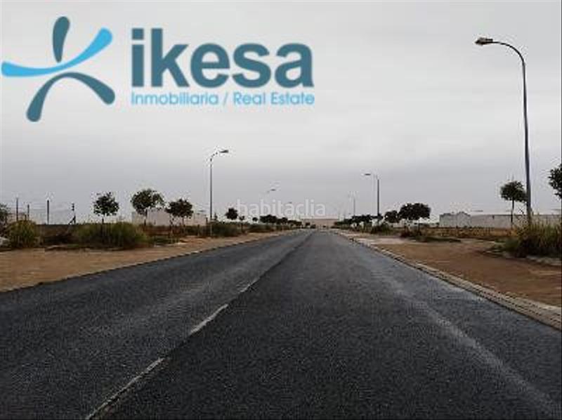 Foto 8f99f0de-27d8-471b-8f0a-803d8731b062. Terreno residencial solar en lopez en Lepe